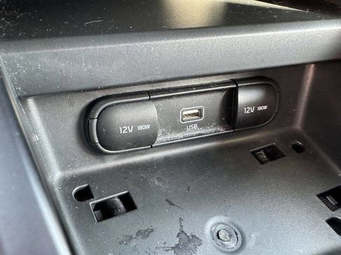 Used 2021 Kia Soul LX image 19