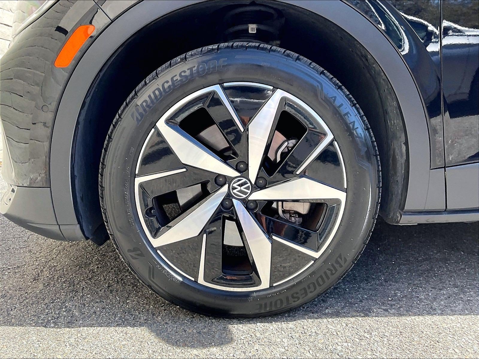 Certified 2023 Volkswagen ID.4 Pro S AWD/4WD image 7