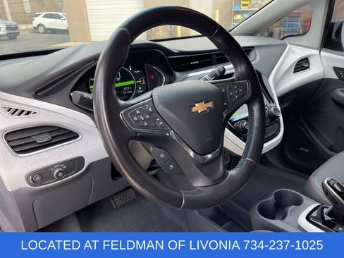 Used 2020 Chevrolet Bolt Premier w/ Infotainment Package FWD image 10