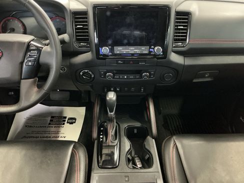 Used 2023 Nissan Frontier PRO-4X w/ Pro-4X Premium Package AWD/4WD image 11