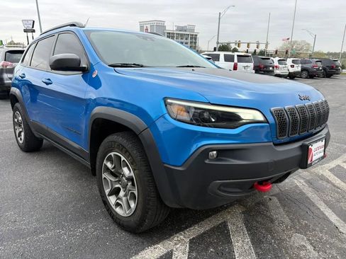 Used 2021 Jeep Cherokee Trailhawk w/ Comfort/Convenience Group AWD/4WD image 7
