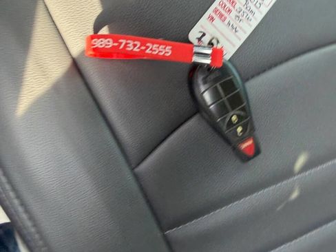 Used 2015 RAM 3500 Tradesman w/ Chrome Appearance Group image 31