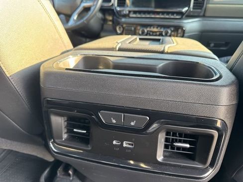 Used 2022 Chevrolet Silverado 1500 ZR2 image 11