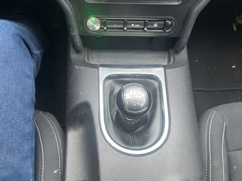 Certified 2019 Ford Mustang GT w/ GT Performance Package image 18