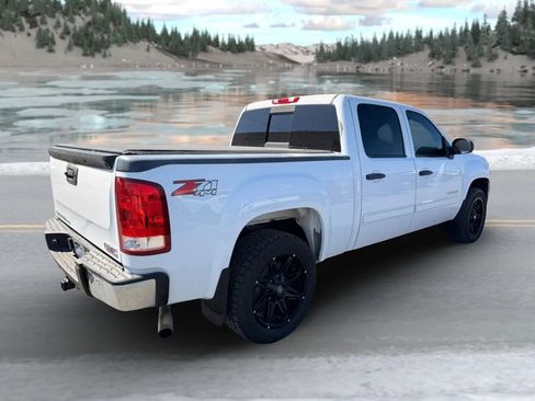 Used 2012 GMC Sierra 1500 SLE w/ Power Tech Package AWD/4WD image 3