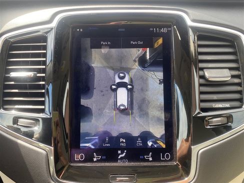 Used 2016 Volvo XC90 T6 Inscription w/ Vision Package image 38