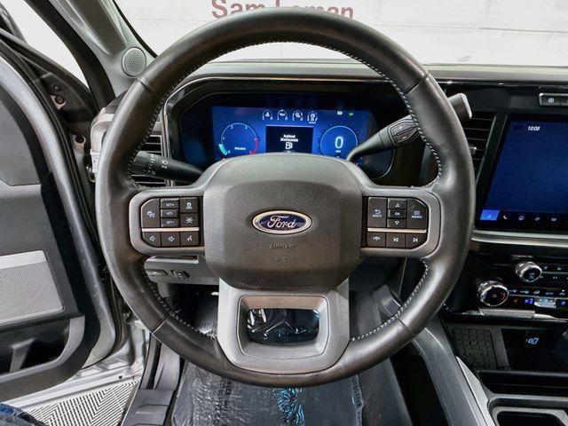 Used 2024 Ford F350 Lariat w/ Lariat Ultimate Package AWD/4WD image 11