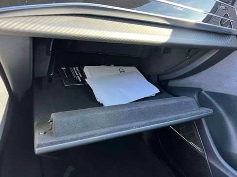 Used 2025 Audi RS Q8 performance image 33