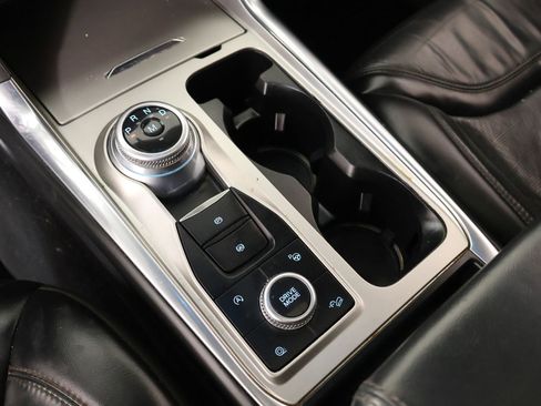 Used 2021 Ford Explorer Platinum w/ Equipment Group 601A AWD/4WD image 9