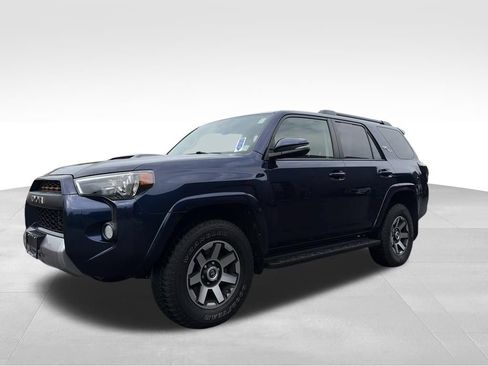 Used 2019 Toyota 4Runner TRD Off-Road Premium AWD/4WD image 3