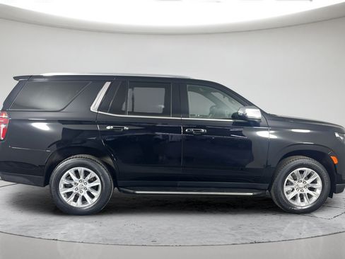 Used 2022 Chevrolet Tahoe Premier AWD/4WD image 4