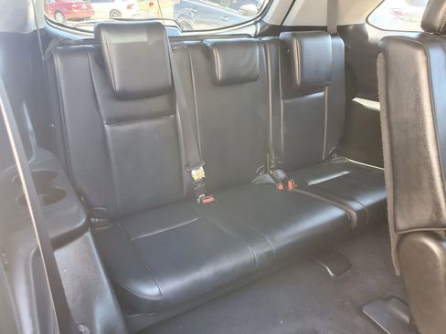 Used 2019 Toyota Highlander XLE AWD/4WD image 7