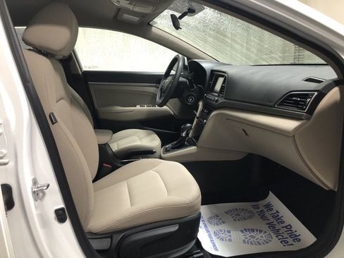 Used 2018 Hyundai Elantra SEL image 12