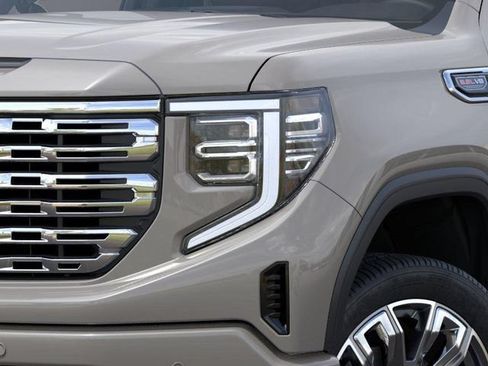 New 2026 GMC Sierra 1500 Denali w/ Denali Reserve Package AWD/4WD image 10