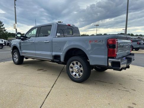 New 2025 Ford F250 King Ranch w/ Chrome Package image 4