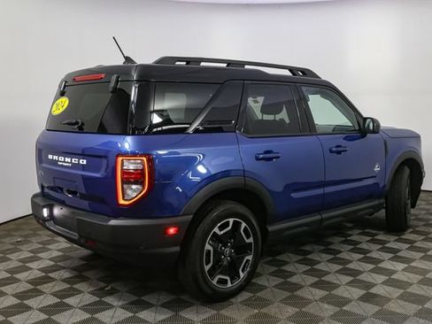 Used 2024 Ford Bronco Sport Outer Banks w/ Tech Package AWD/4WD image 11