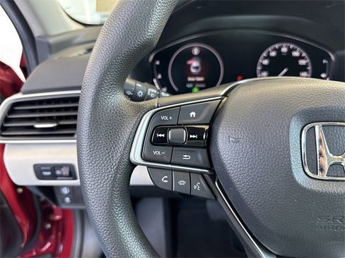 Used 2020 Honda Accord EX image 21
