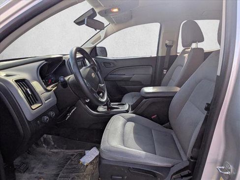 Used 2018 Chevrolet Colorado W/T w/ WT Convenience Package image 13