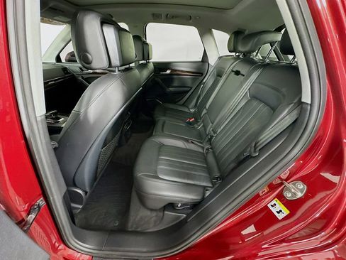 Used 2018 Audi Q5 2.0T Premium Plus w/ Premium Plus Package image 34