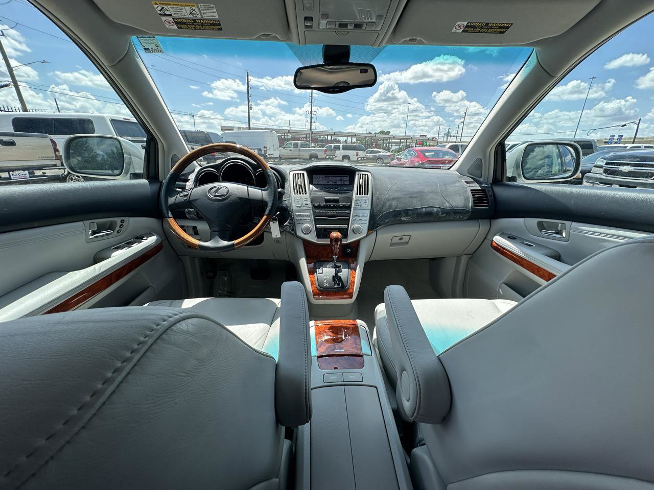 Used 2005 Lexus RX 330 w/ Premium Pkg FWD image 34