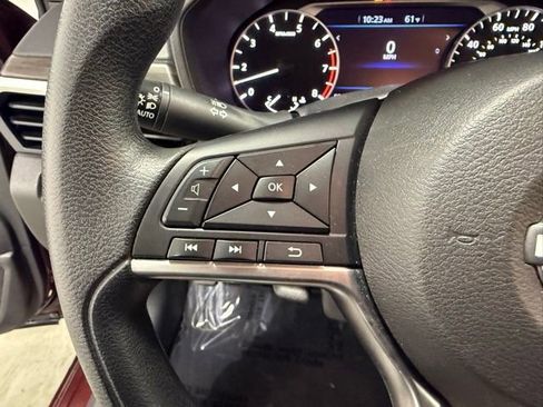 Used 2023 Nissan Altima 2.5 SV FWD image 13