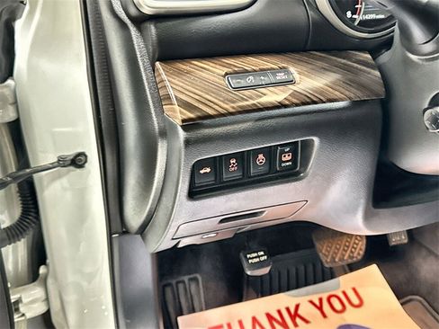 Used 2018 Nissan Maxima Platinum image 16