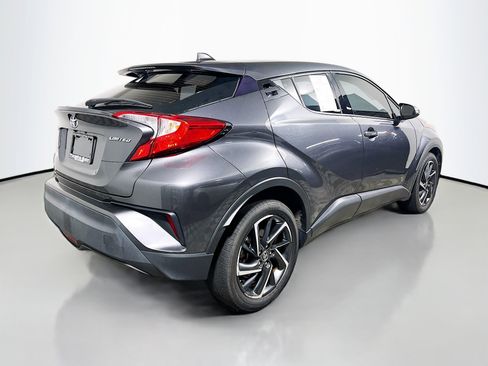 Used 2021 Toyota C-HR Limited image 4
