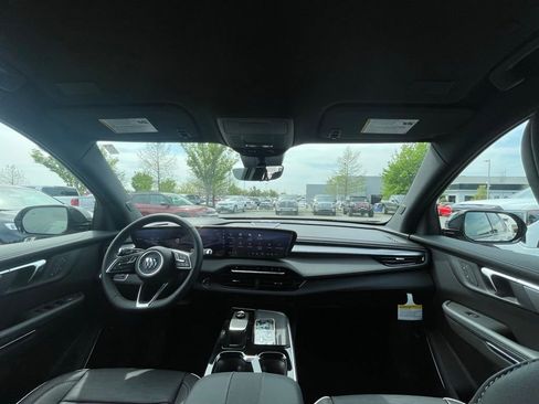New 2026 Buick Enclave Sport Touring w/ Power Package FWD image 27