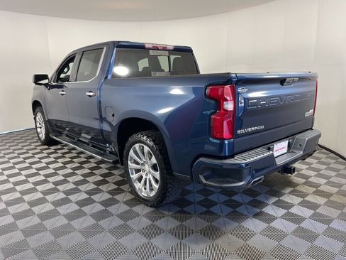 Used 2020 Chevrolet Silverado 1500 High Country w/ Technology Package image 13