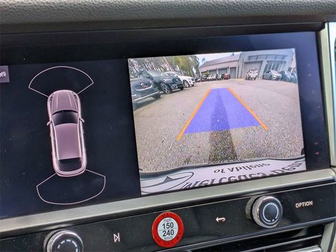 Used 2022 Porsche Macan S w/ Premium Package Plus image 21