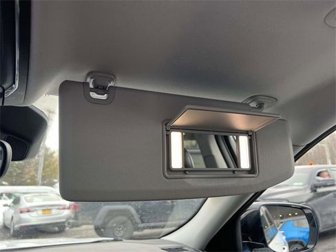 Certified 2023 Jeep Grand Cherokee Limited image 39