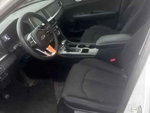 Used 2020 Kia Optima LX FWD image 12