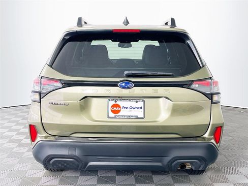 Used 2026 Subaru Forester Premium AWD/4WD image 9
