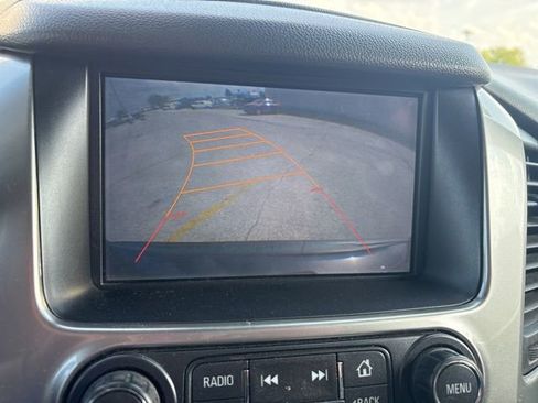 Used 2015 Chevrolet Suburban LT image 26