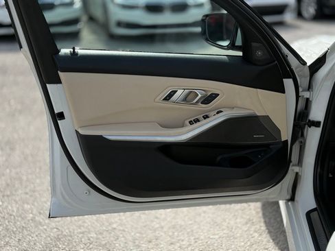 Used 2019 BMW 330i Sedan image 10