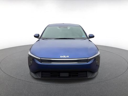 Used 2025 Kia K4 LXS image 4
