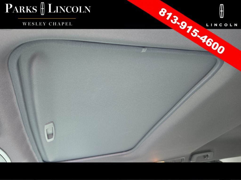 Used 2024 Toyota Sienna XSE w/ XSE Plus Package FWD image 21