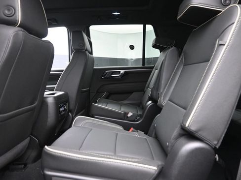 New 2026 Chevrolet Tahoe Premier w/ Sun And Tow Package AWD/4WD image 14