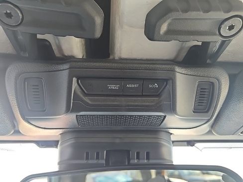 Certified 2024 Jeep Wrangler Sport S image 28