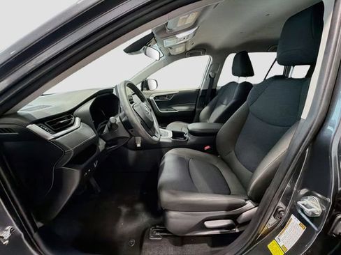 Certified 2025 Toyota RAV4 LE AWD/4WD image 17