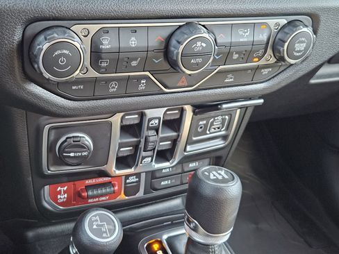 New 2026 Jeep Wrangler Unlimited Sport AWD/4WD image 23