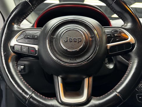 Used 2018 Jeep Compass Trailhawk w/ Safe & Security Group image 20