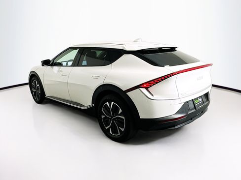 Used 2024 Kia EV6 Light RWD image 5