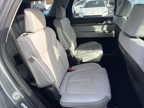 Used 2023 Hyundai Palisade SEL image 10