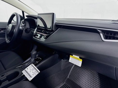 New 2026 Toyota Corolla LE w/ LE Premium Package FWD image 38