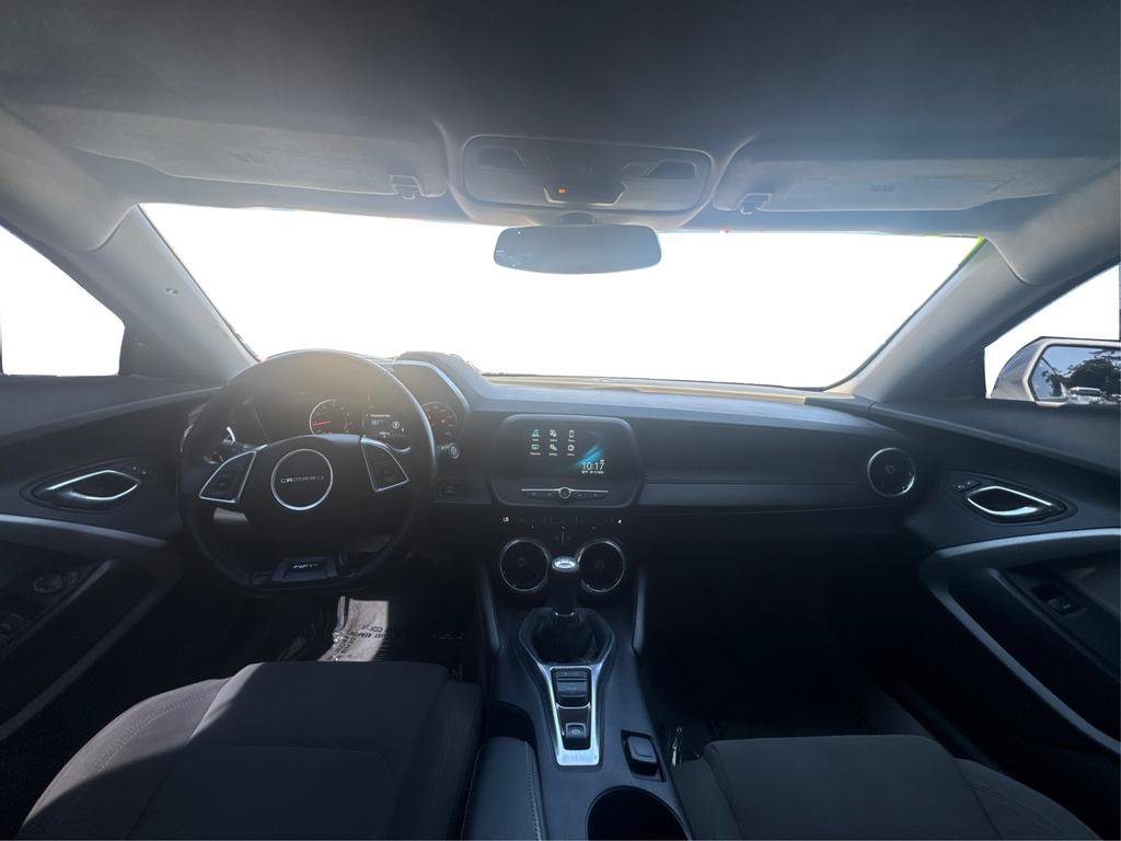 Used 2017 Chevrolet Camaro LT RWD image 20