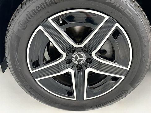 Certified 2026 Mercedes-Benz GLC 300 image 29