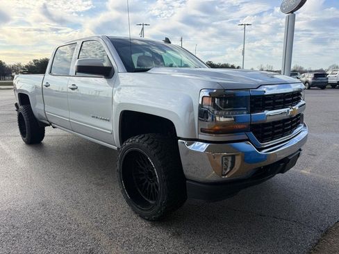 Used 2017 Chevrolet Silverado 1500 LT w/ All Star Edition image 5