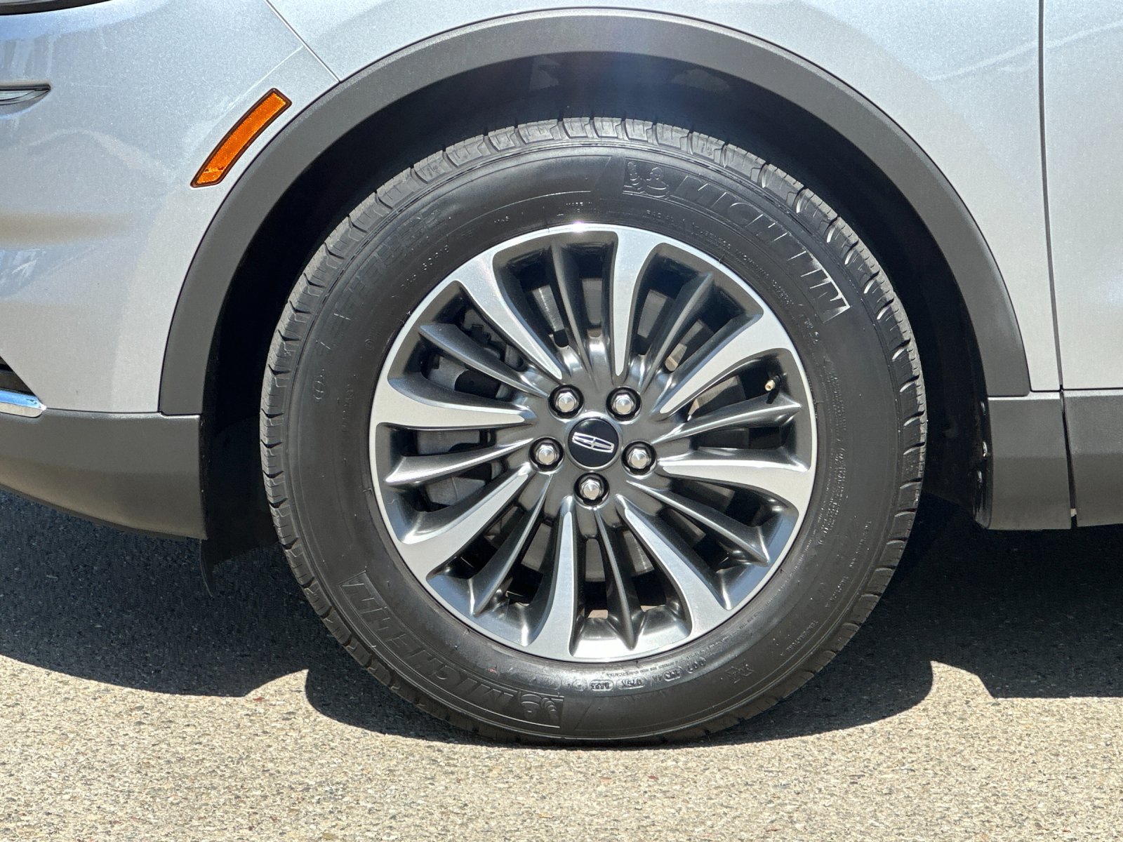 Certified 2023 Lincoln Nautilus FWD w/ Premium Package image 36
