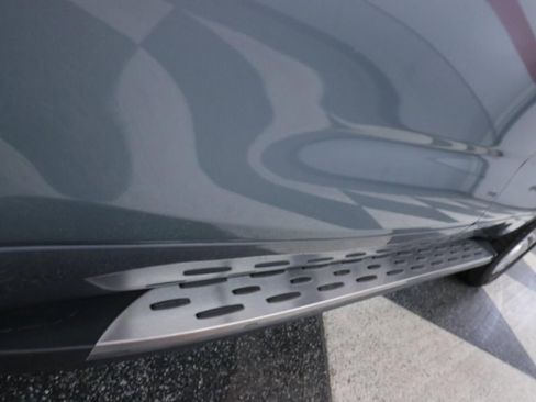 Used 2023 Toyota Highlander Platinum image 36